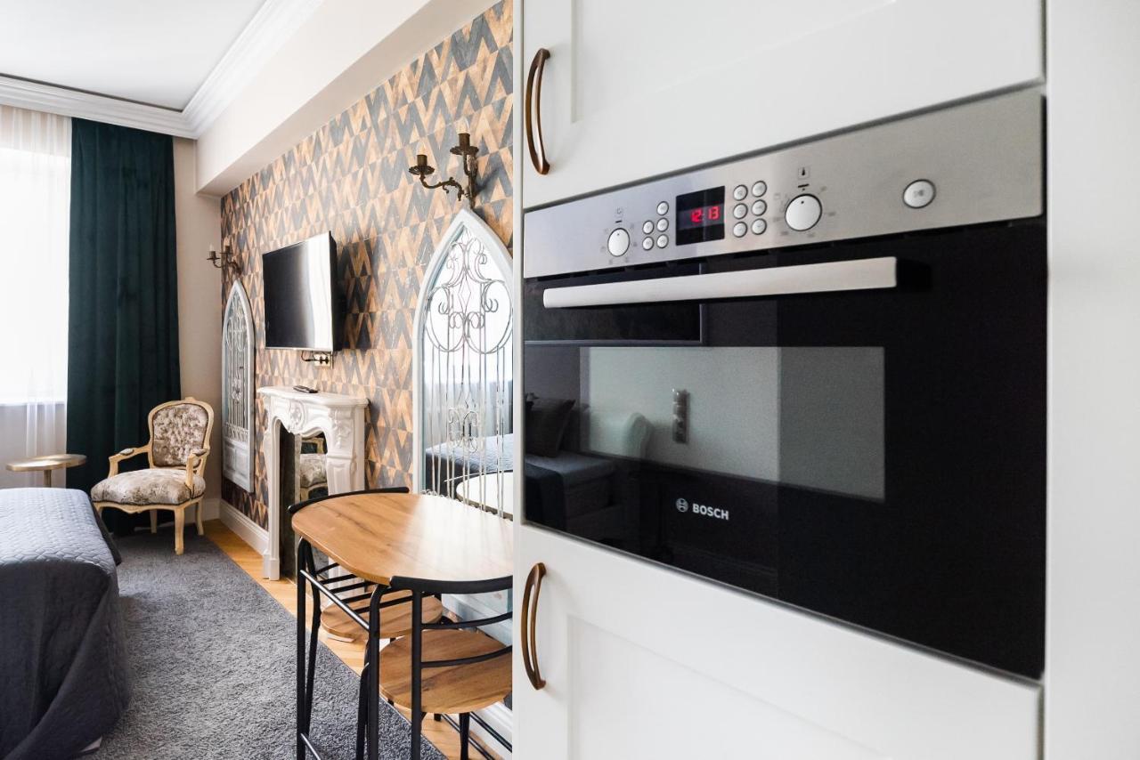 City Centre All In One Apartment Warsawa Bagian luar foto